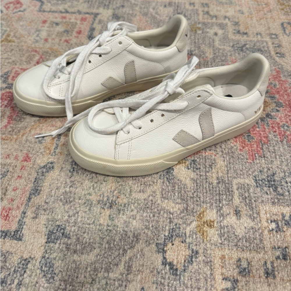 Veja campo sneakers